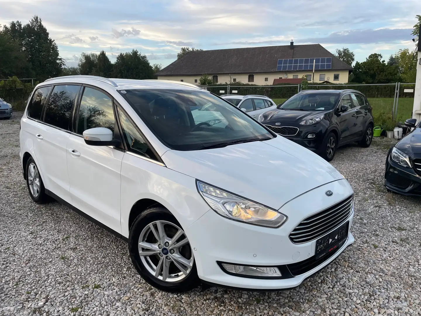 Ford Galaxy Titanium AWD+allrad+navigationssyestem Weiß - 1
