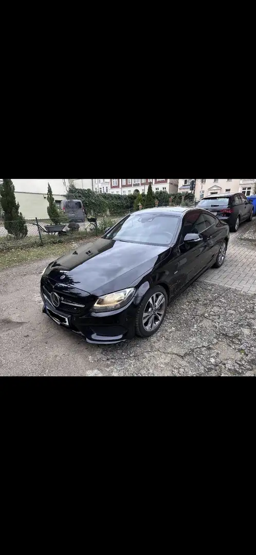 Mercedes-Benz C 400 Coupe 4Matic 9G-TRONIC AMG Line Schwarz - 1