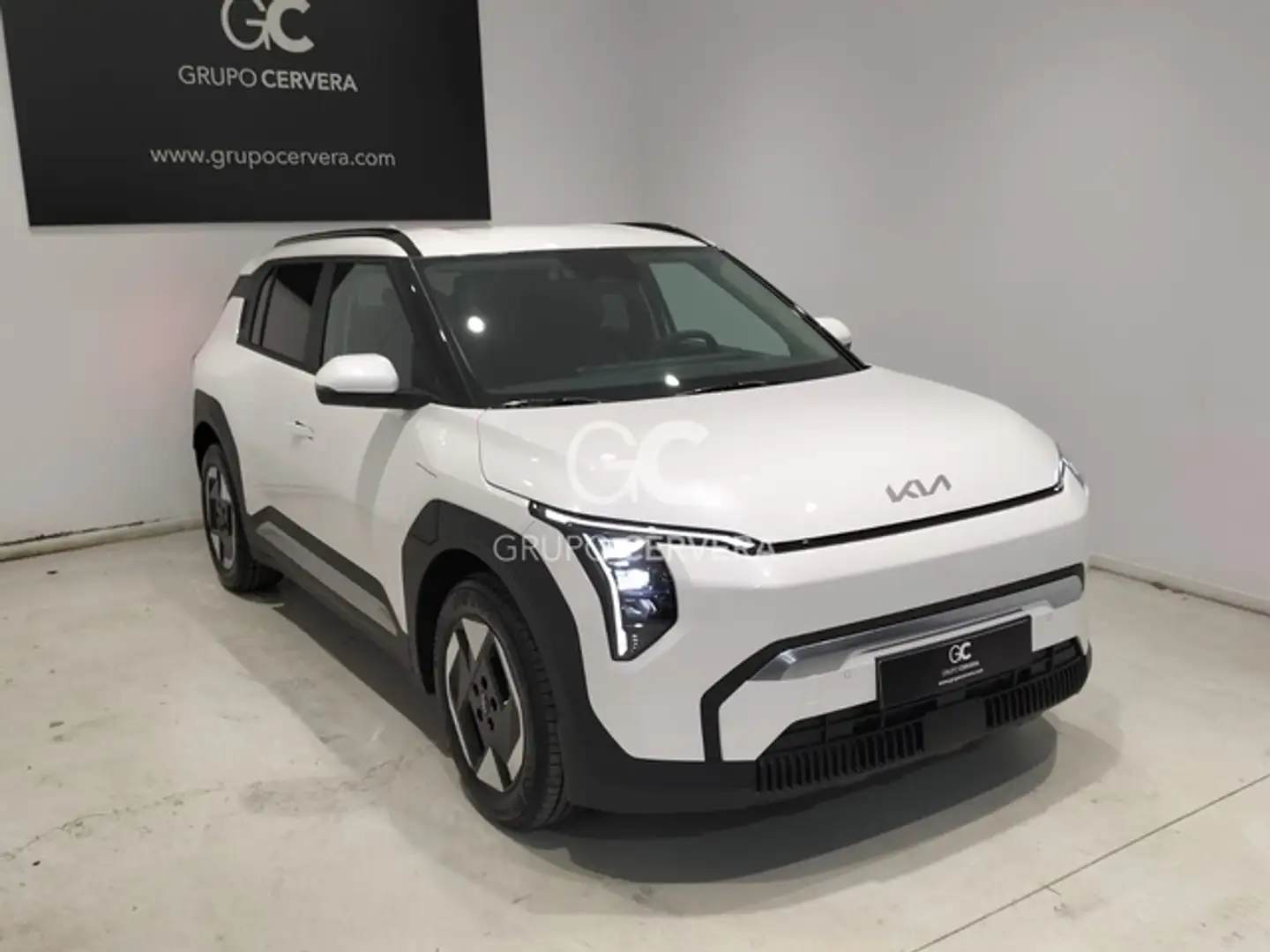 Kia EV3 Earth Standard Range Blanco - 2