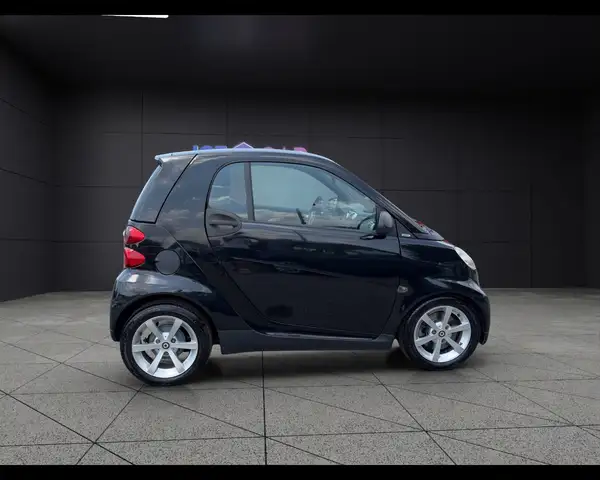 smart Fortwo view 4