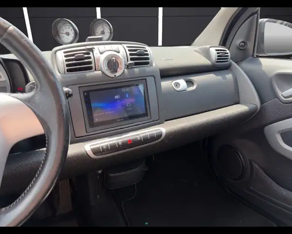 smart Fortwo view 14