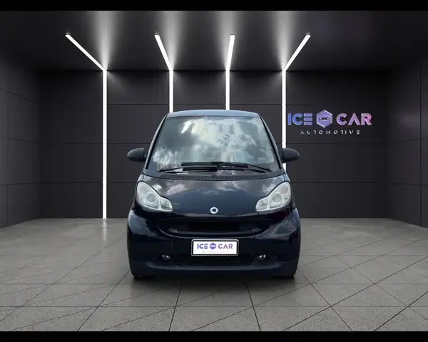 smart Fortwo view 2