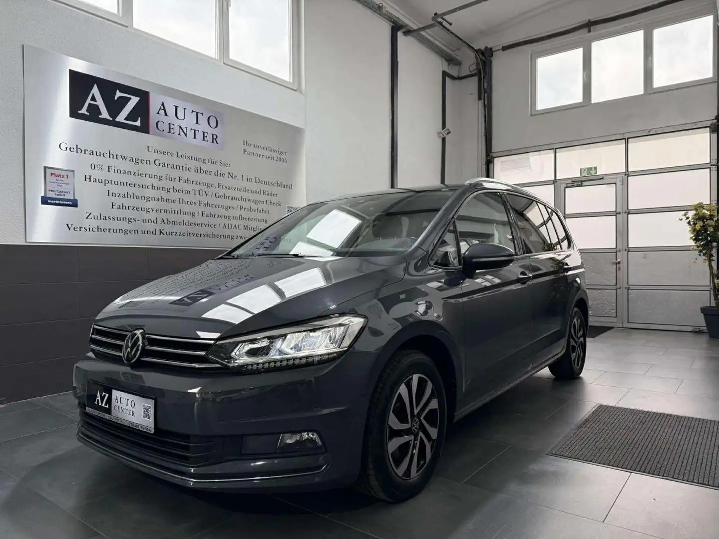 Volkswagen Touran Active 2.0 TDI/ DSG/LED/NAVI/AHK/ACC/EU6 Gris - 1