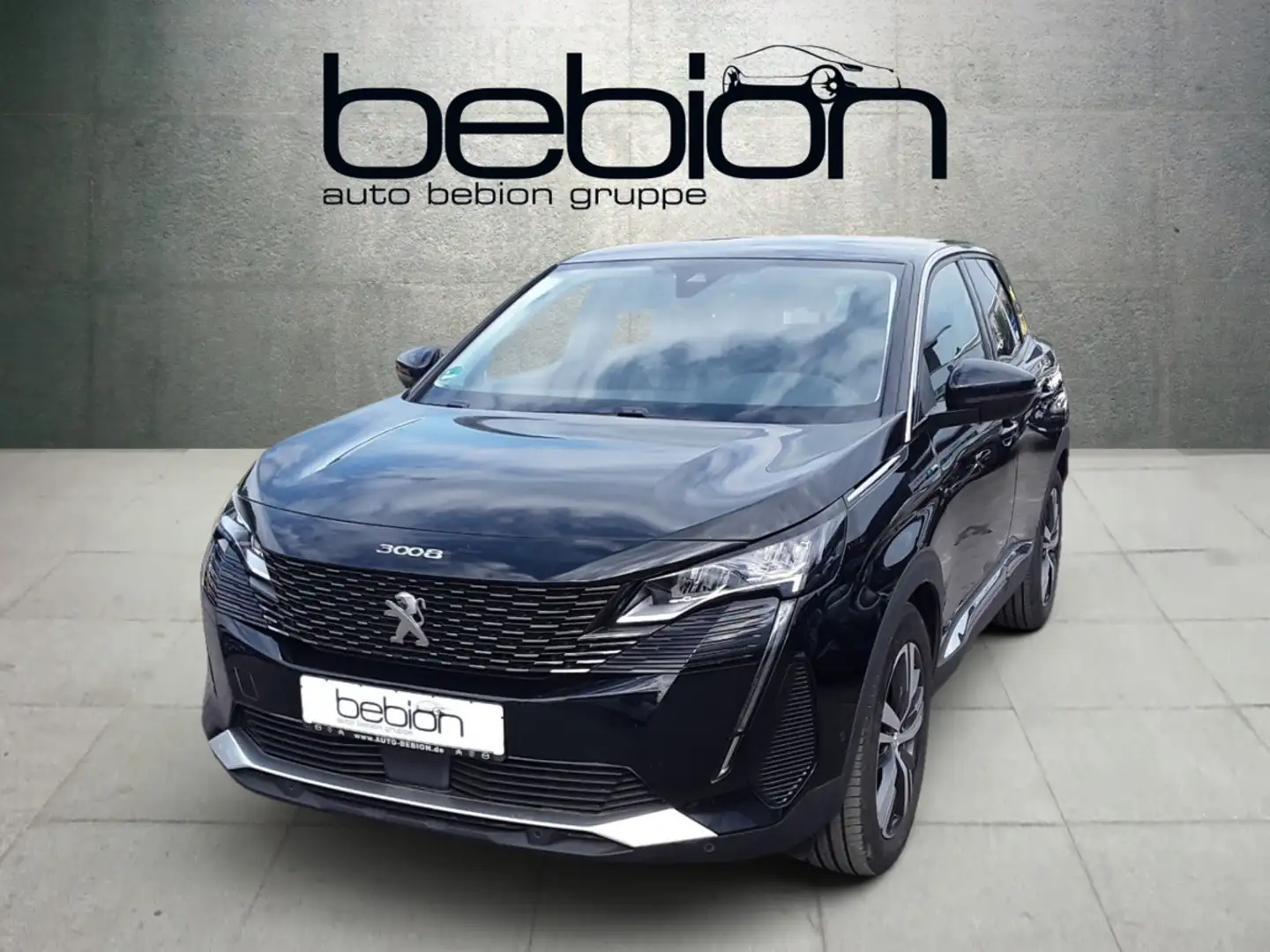 Peugeot 3008 Hybrid 225 (Plug-In) e-EAT8 Allure AHK Navi Zwart - 1