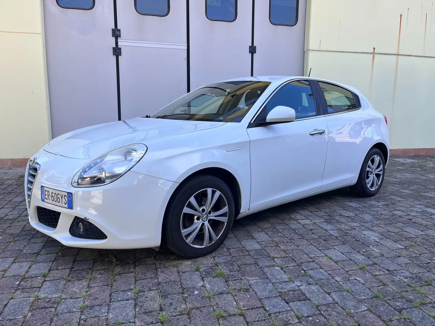 Alfa Romeo Giulietta Giulietta 1.6 jtdm(2) Distinctive Blanco - 1