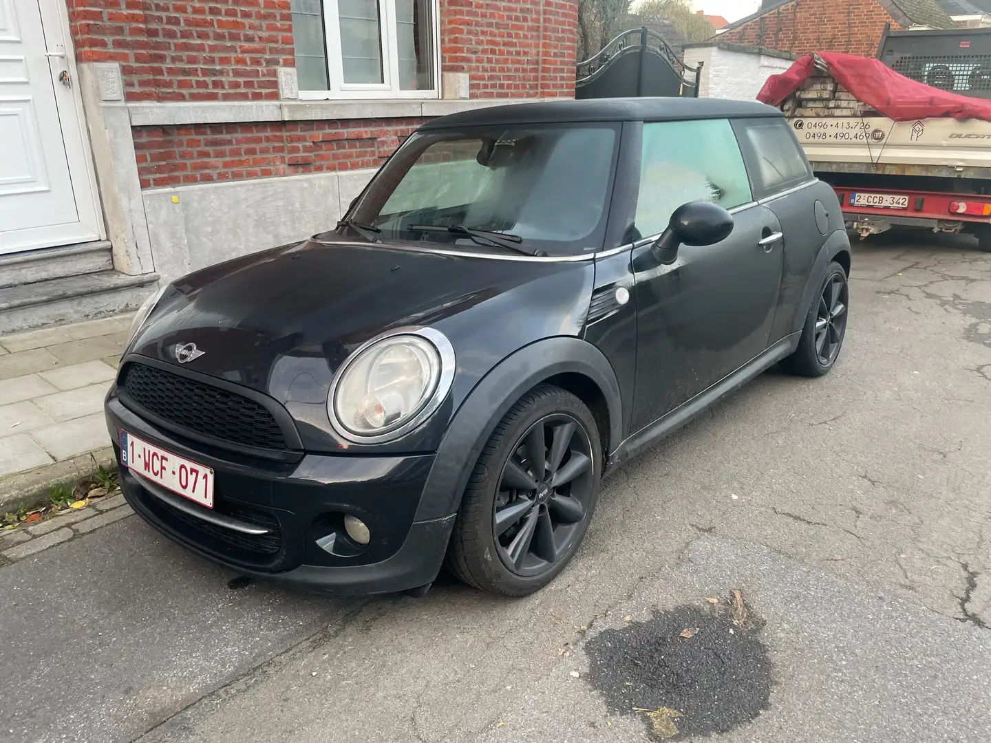 MINI Cooper D Mini 1.6 D Cooper DPF Noir - 1