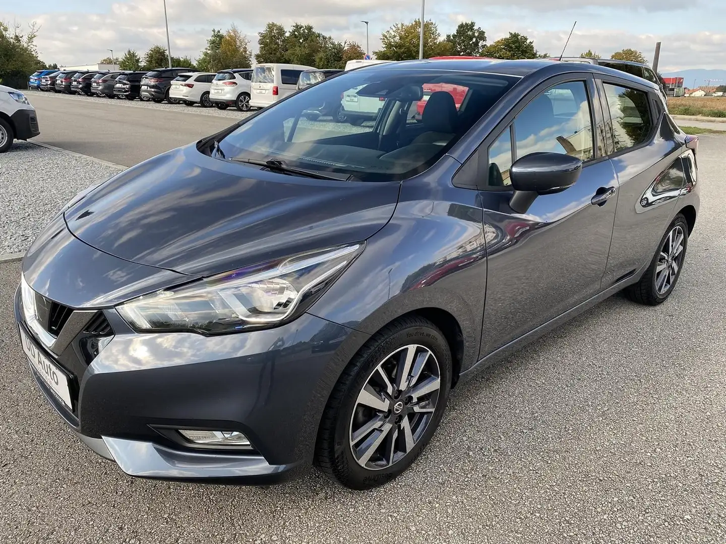 Nissan Micra N-Way Top Ausstattung Scheckheft 1. Hand Grau - 1