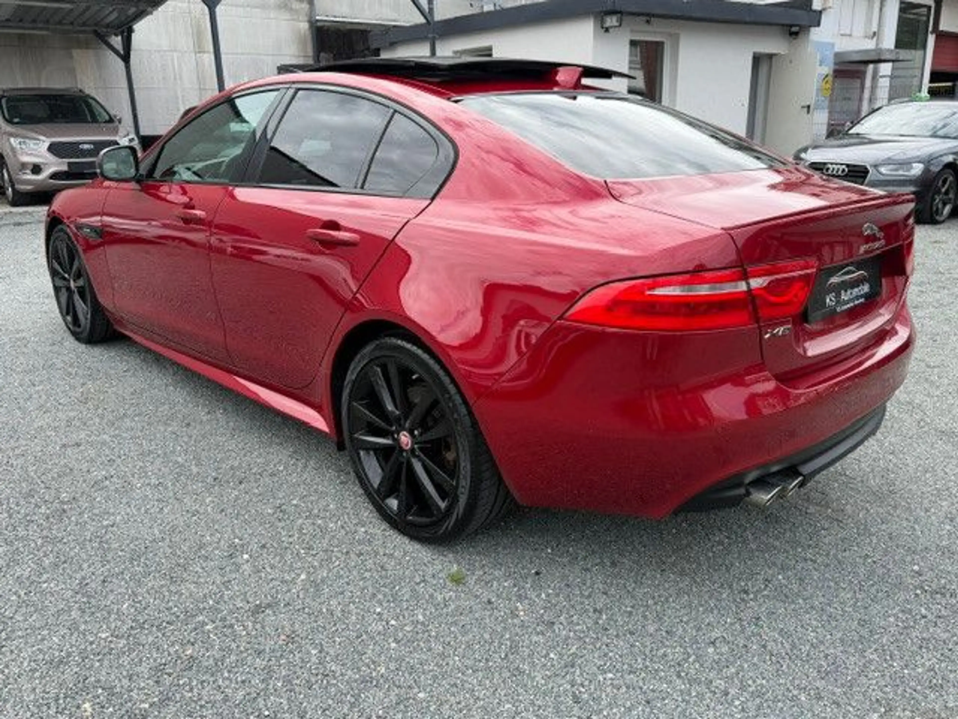 Jaguar XE R-Sport 1 Hand — photo 6