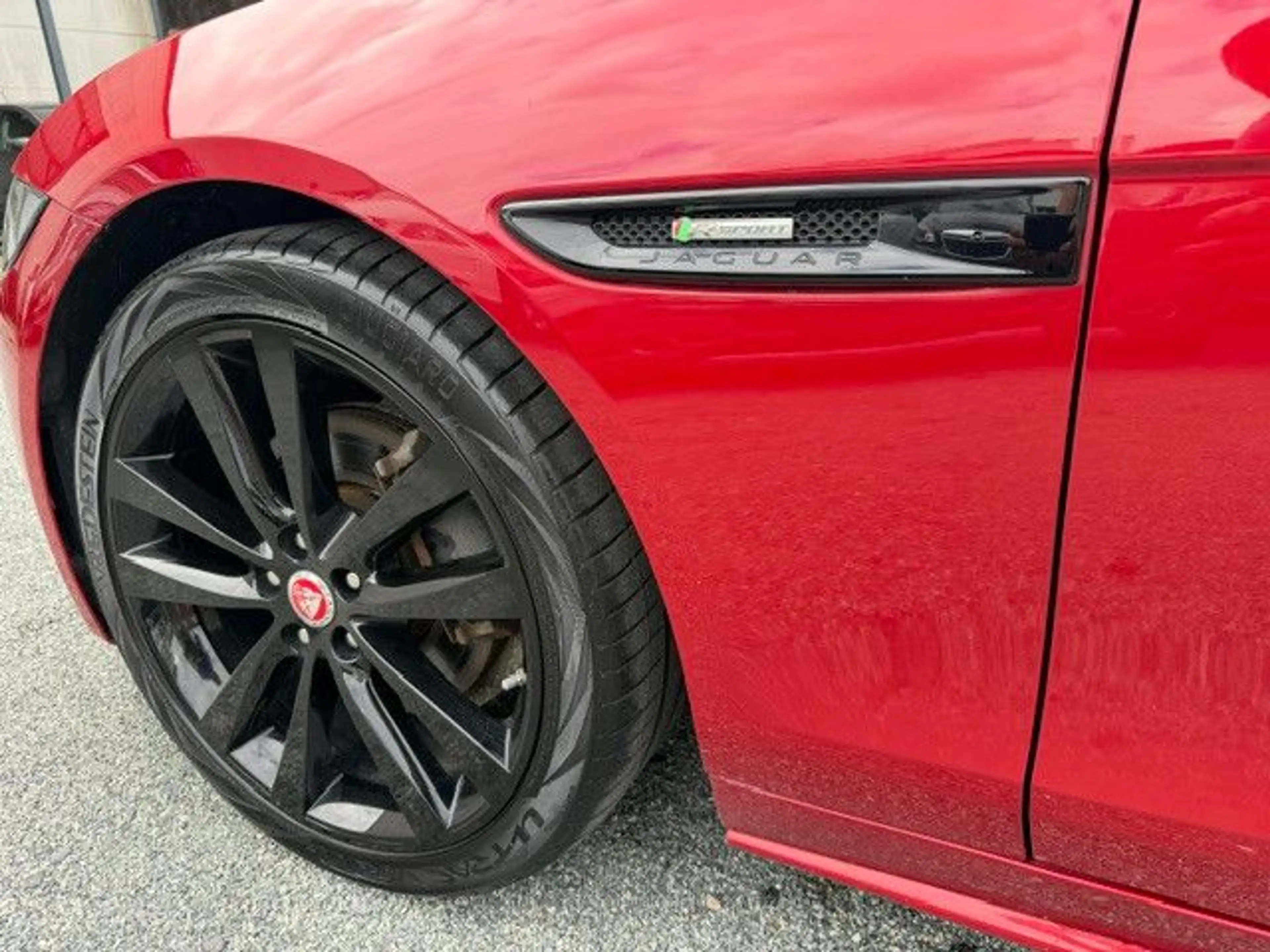Jaguar XE R-Sport 1 Hand — photo 7