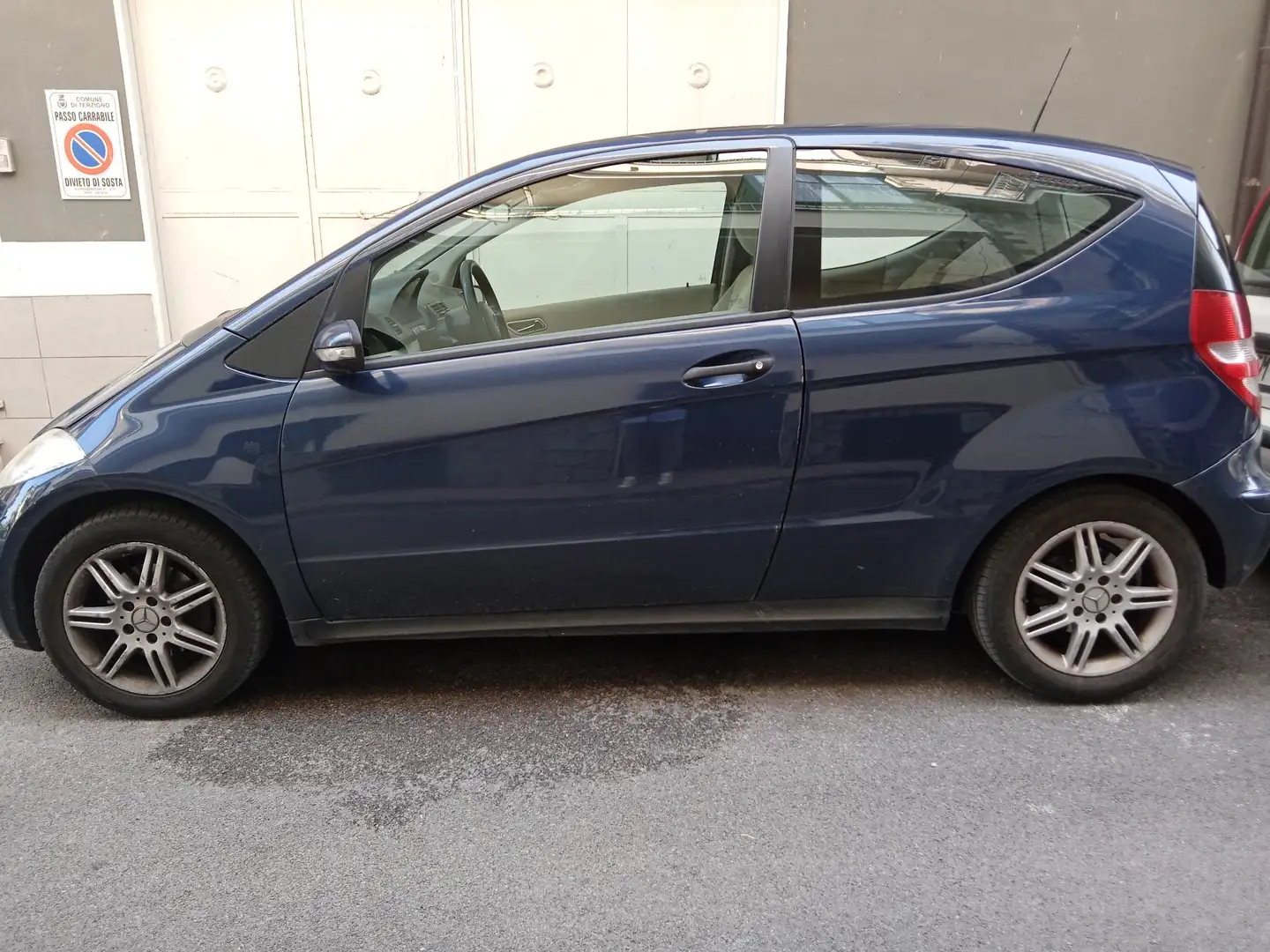 Mercedes-Benz A 150 Elegance coupe - 2