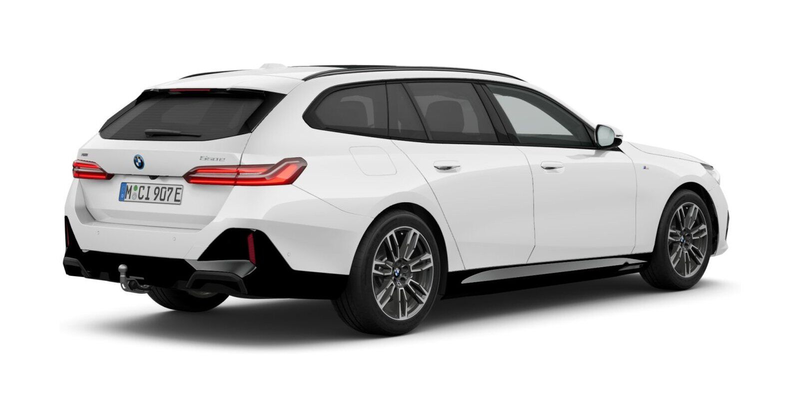 BMW 550 e xDrive Touring M Sport Sitzklima B&W 360° — photo 2