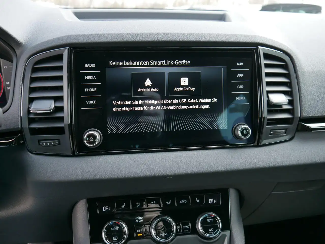Skoda Karoq Sportline 2.0 TSI 4x4 DSG DSG*ACC*AHK-SCHWENKBA..., миниатюра 15