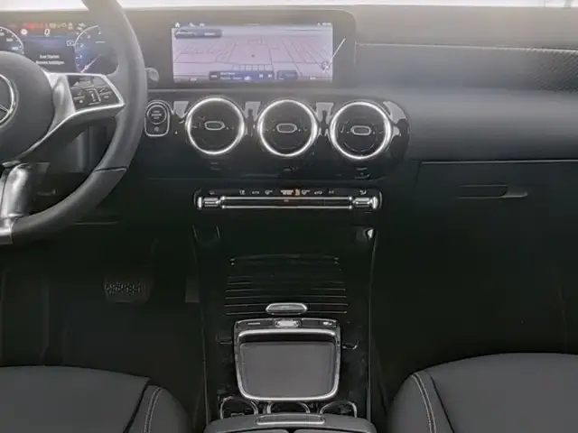 Mercedes-Benz A-Class view 8