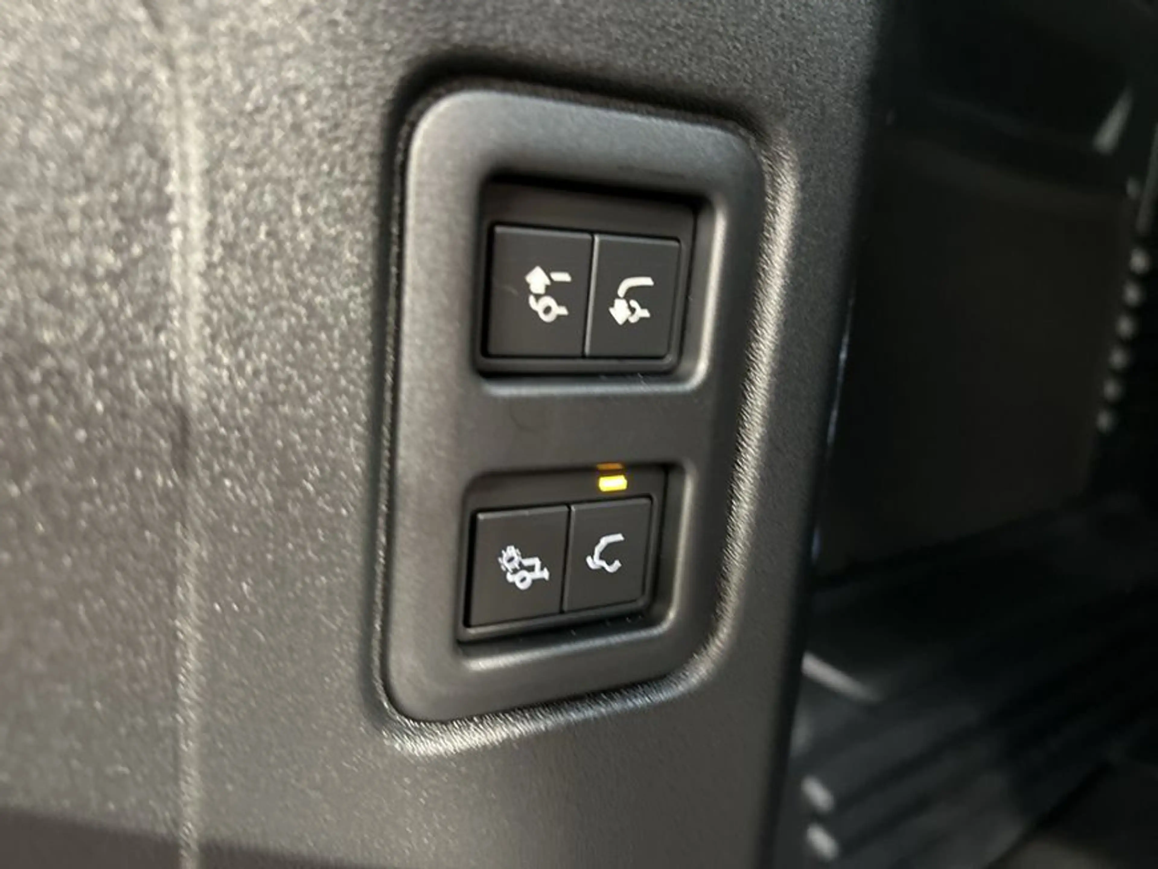 Land Rover Defender 110 D350 X-Dynamic SE 257 kW, 5-türig (Di — photo 21