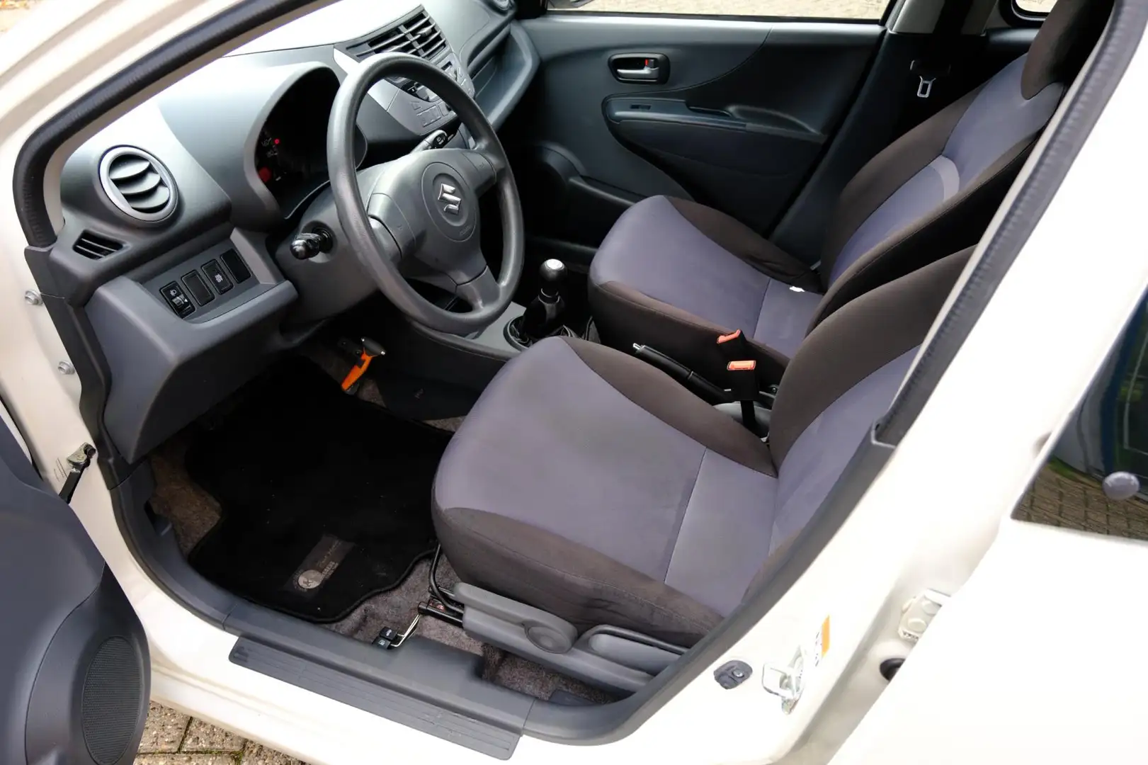 Suzuki Alto 1.0 Celebration EASSS 5-drs *54.300km!* Airco|LMV Alb - 2