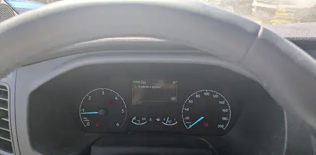 Ford Transit view 9