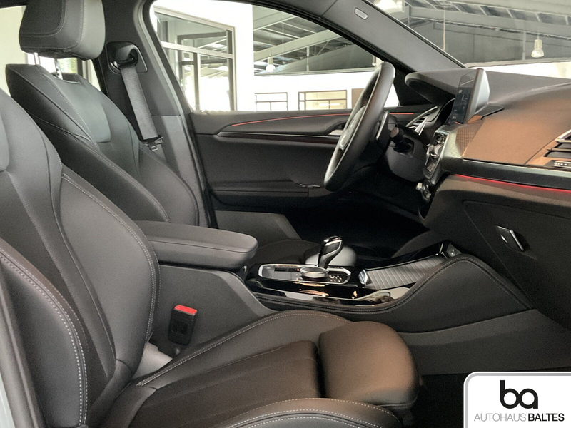 BMW X4 X4 xDrive20d M Sport 20"/Pano/Driv/Park/ACC/AHK — photo 6