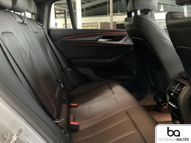 BMW X4 X4 xDrive20d M Sport 20"/Pano/Driv/Park/ACC/AHK — photo 8
