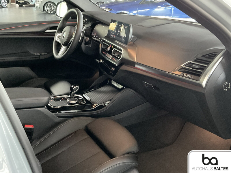 BMW X4 X4 xDrive20d M Sport 20"/Pano/Driv/Park/ACC/AHK — photo 7