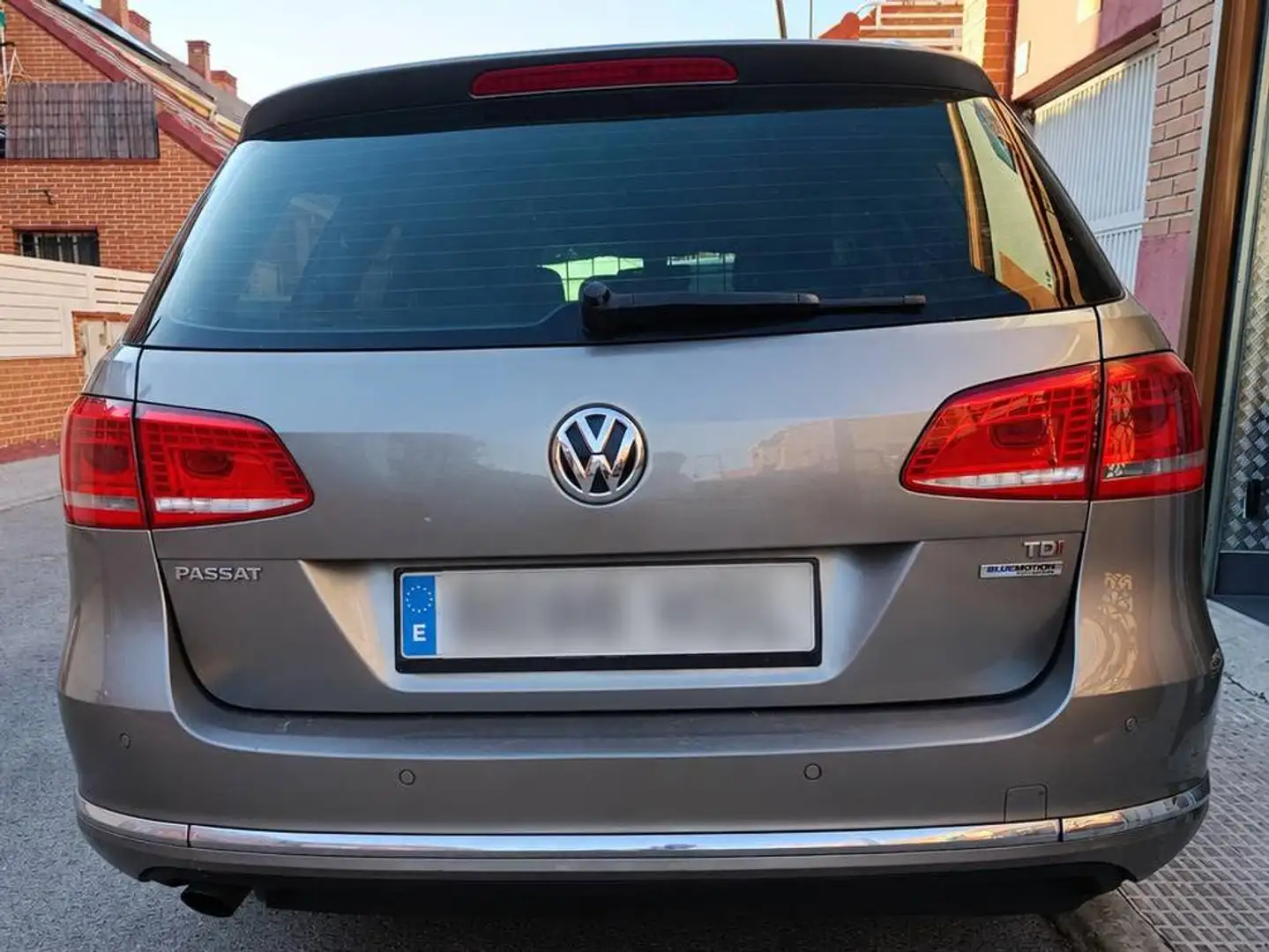 Volkswagen Passat Variant Passat Variant 1.6TDI Edition BMT Edition Bronce - 2