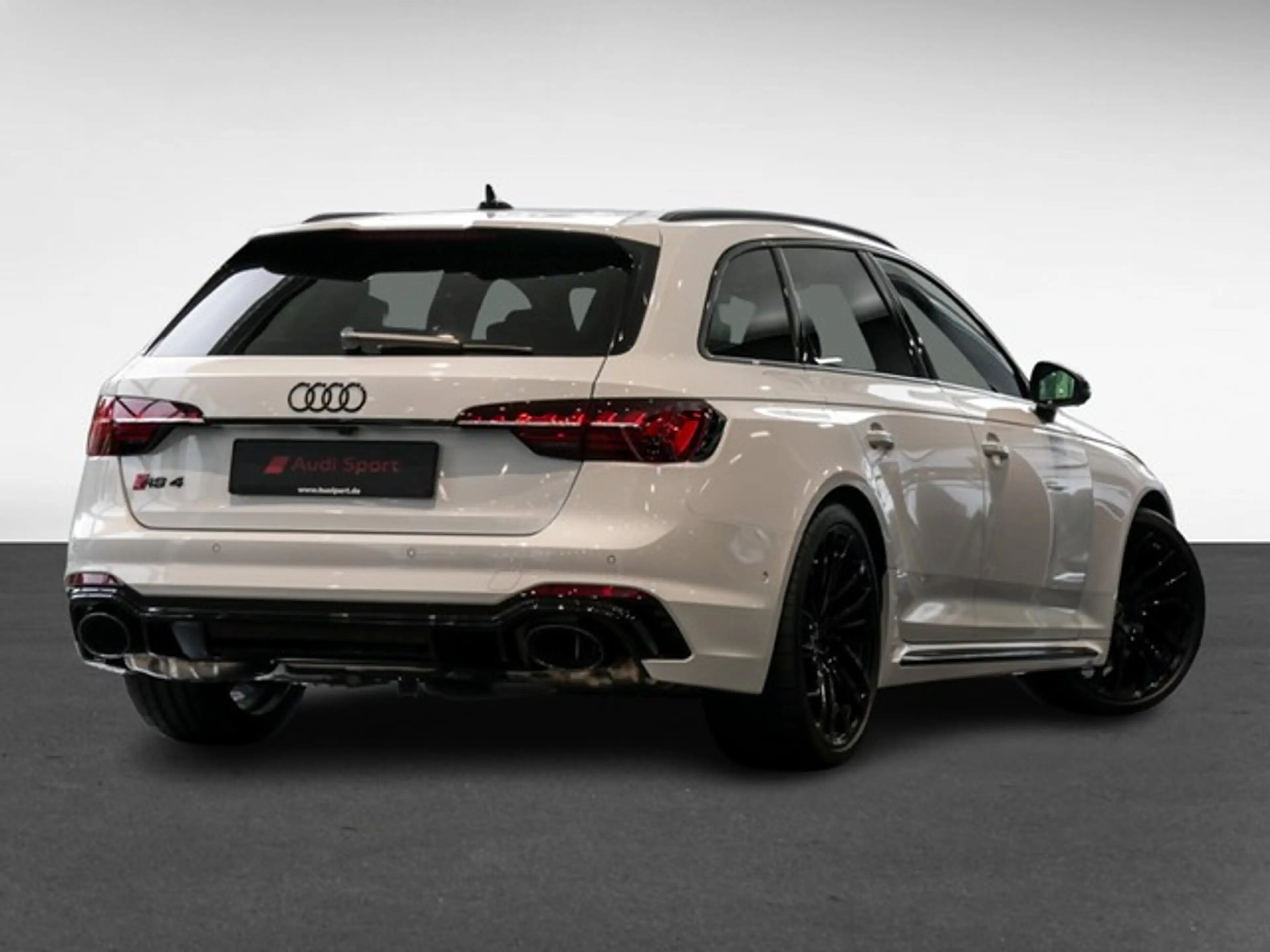 Audi RS4 RS 4 Avant Qu. ESSENTIALS PANO B&O NAPPA SPORTA... — photo 2