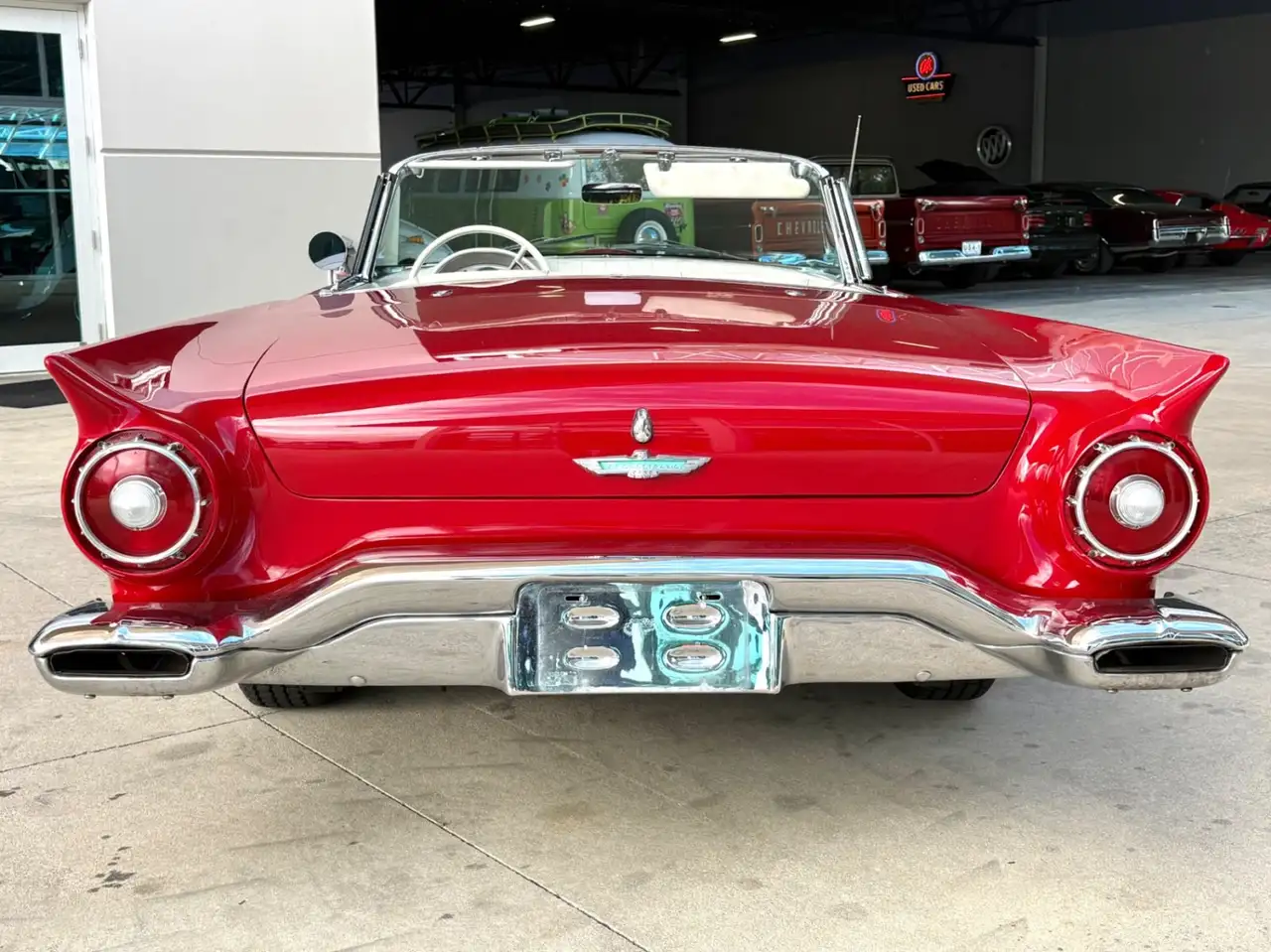 Ford Thunderbird Base, foto 7