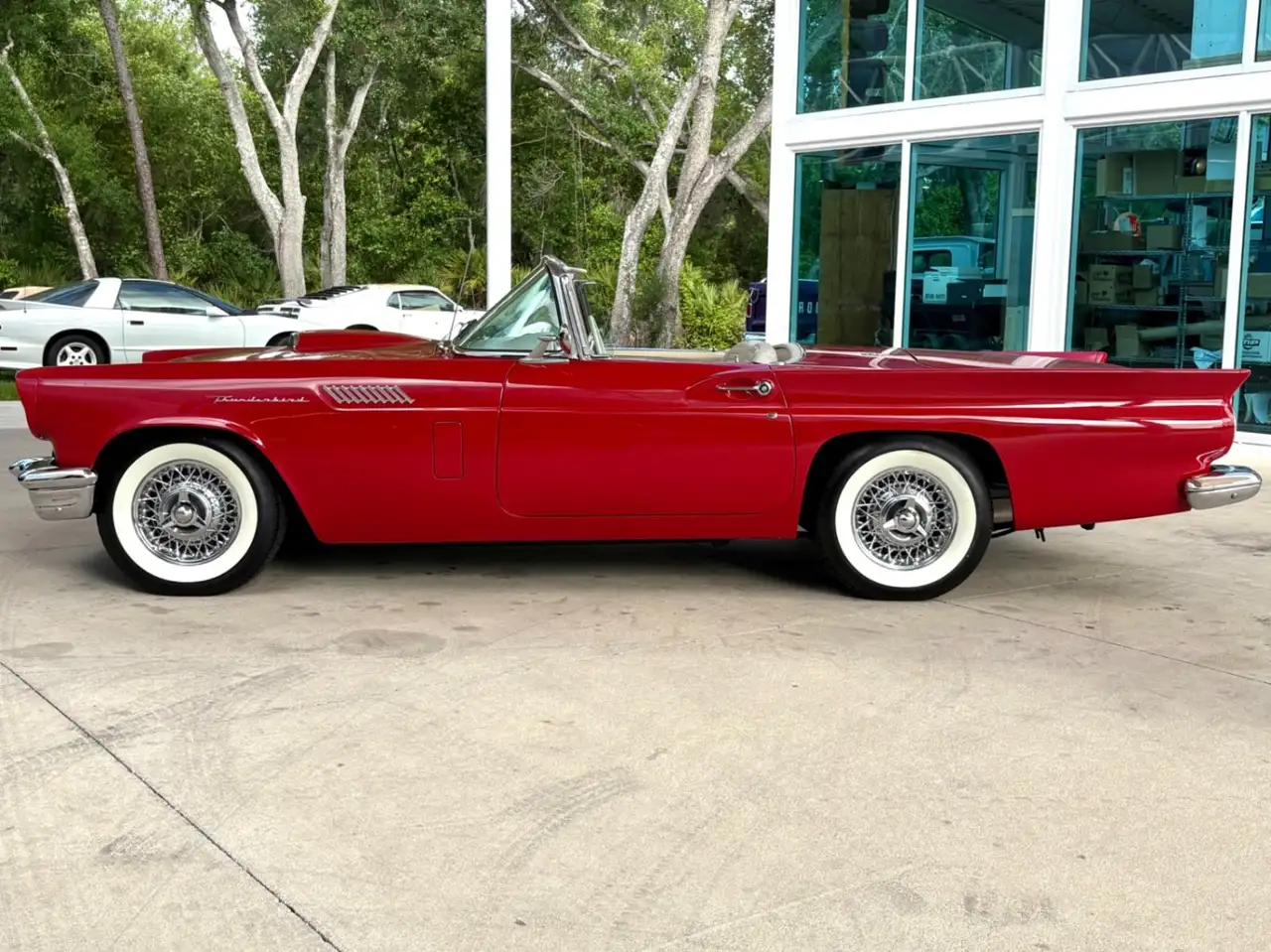 Ford Thunderbird Base, foto 11