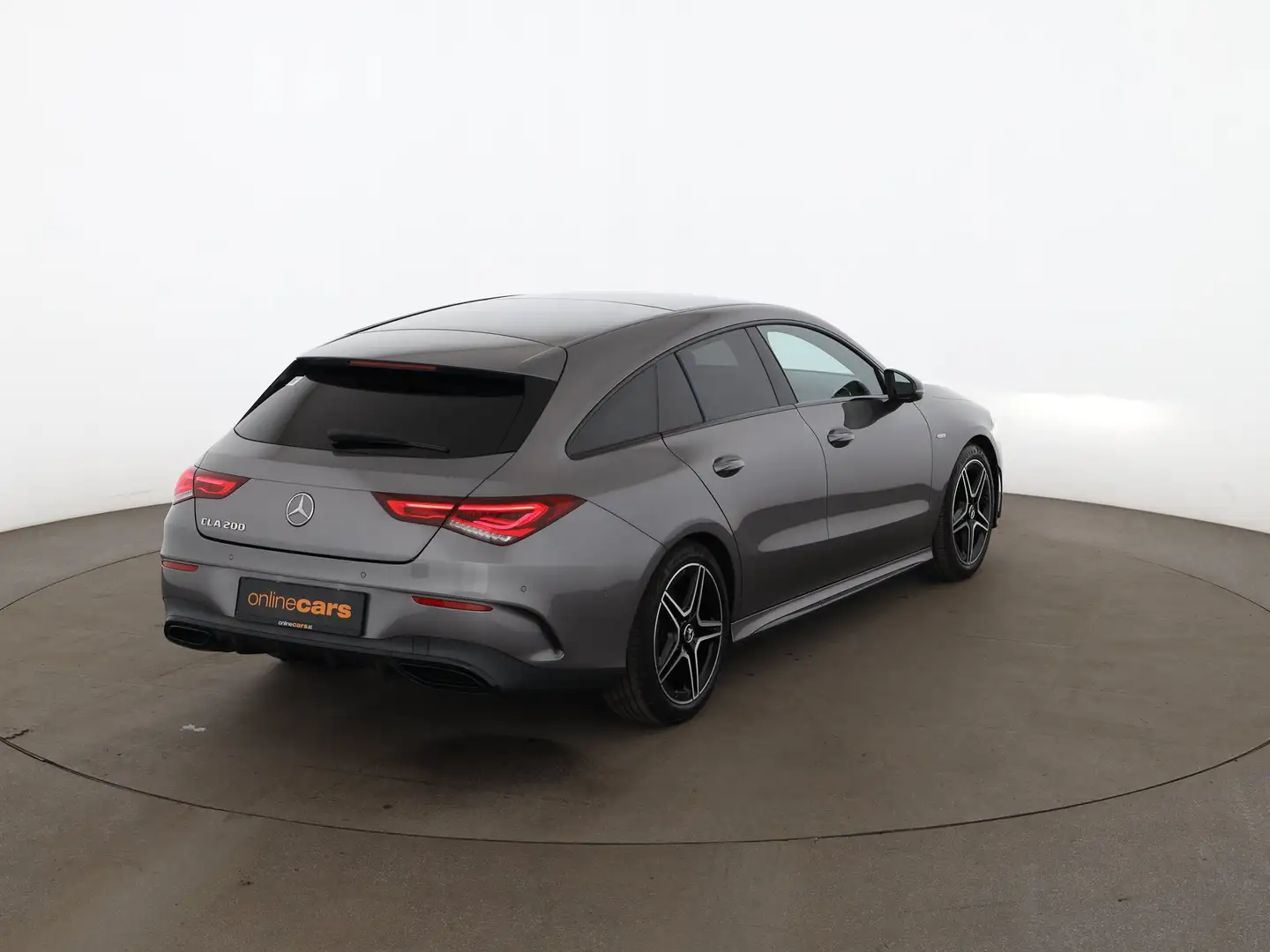 Mercedes-Benz CLA 200 Shooting Brake AMG-Line Aut LED SKY LEDER Grau - 2