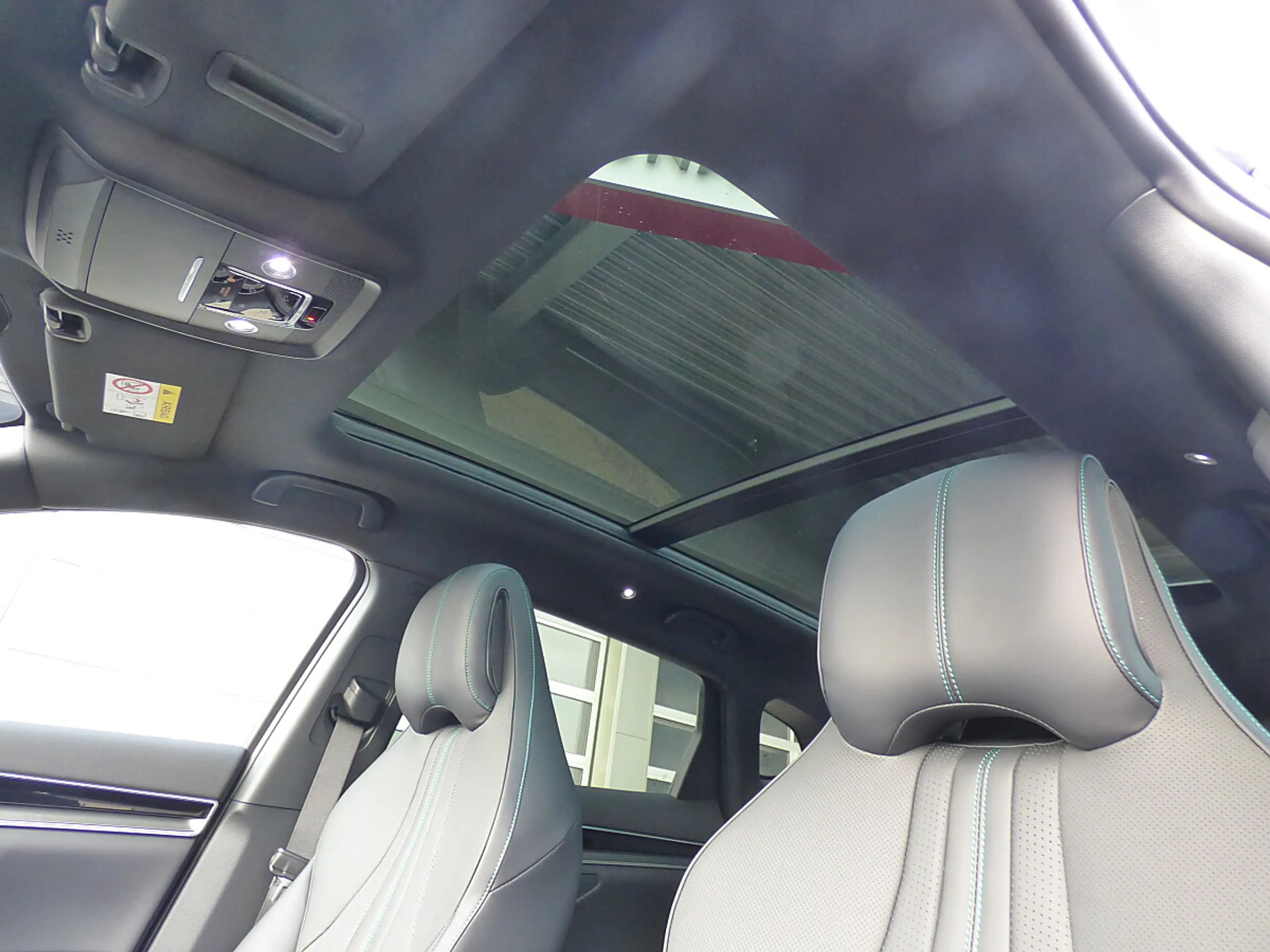 BYD Seal U DM-i PHEV 18,3kWh AWD Design Österreich Paket — photo 9
