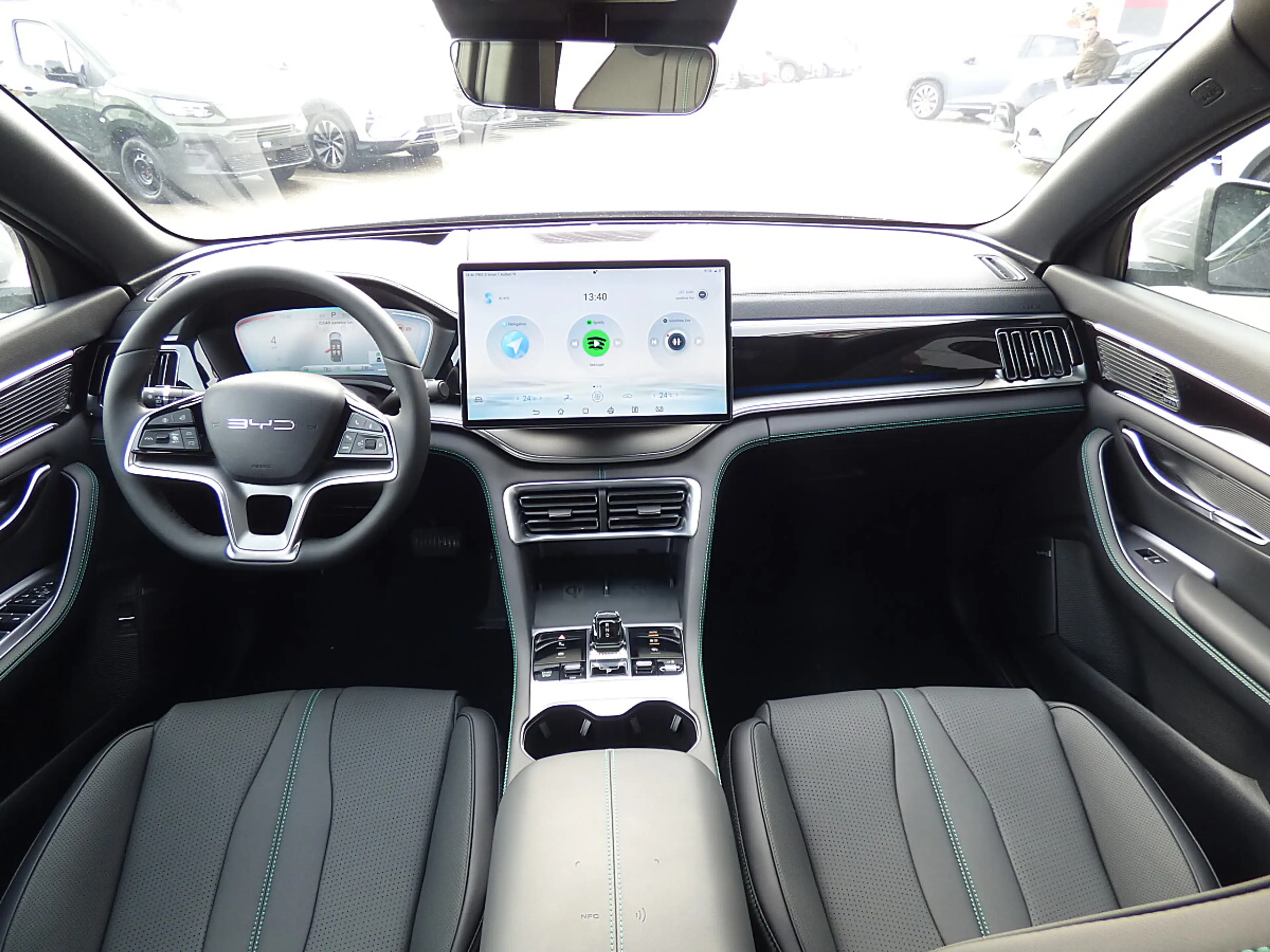 BYD Seal U DM-i PHEV 18,3kWh AWD Design Österreich Paket — photo 8