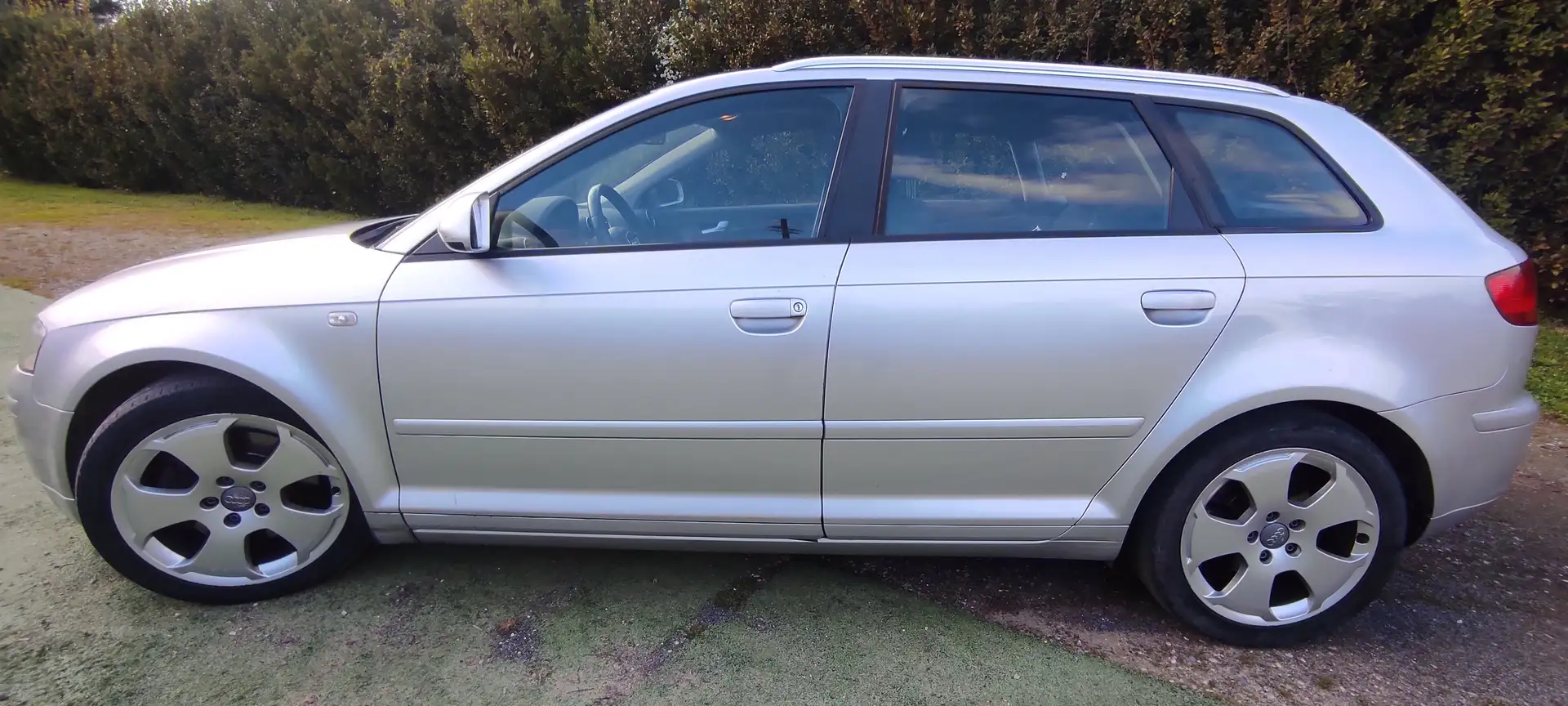 Audi A3 A3 Sportback 170 CV turbo diesel Grigio - 2