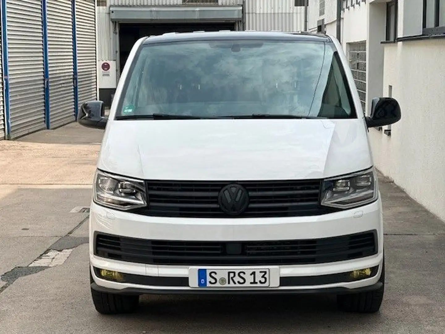 Volkswagen T6 Multivan EDITION 30 LED AHK 1 Hand Weiß - 2