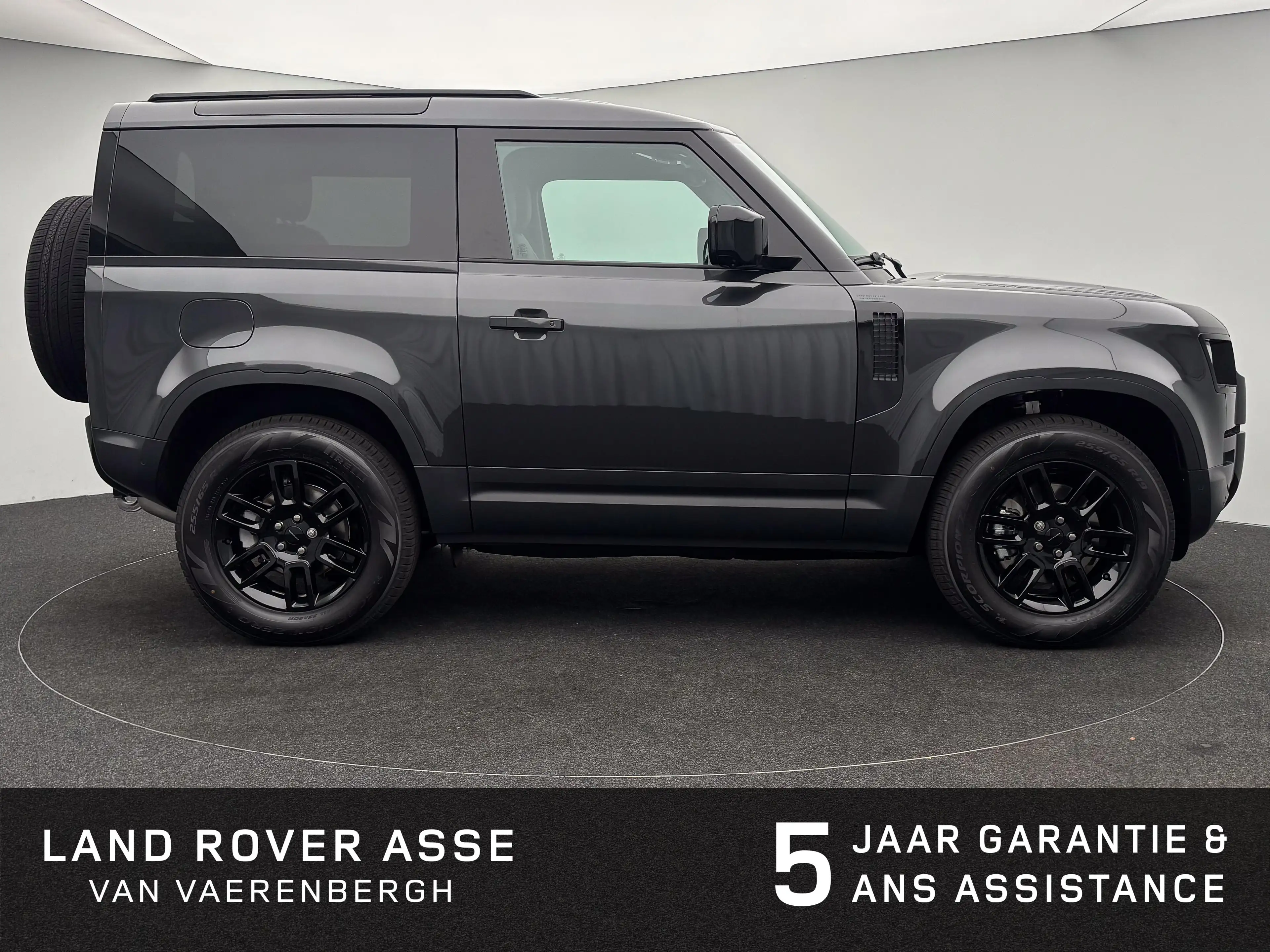 Land Rover Defender 90 D200 S AWD Auto. 26MY — photo 13