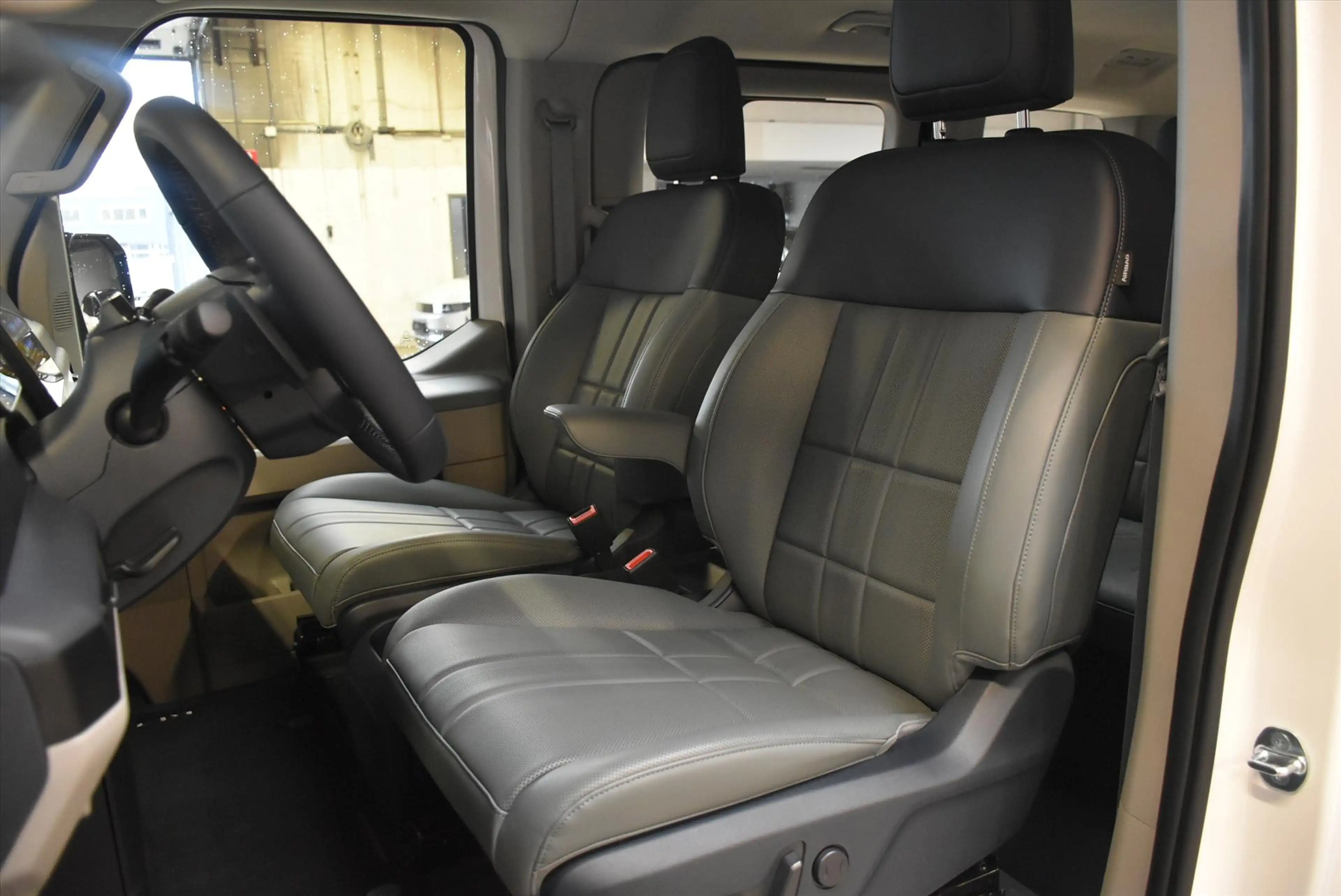 Kia PV5 Passenger 71,2 kWh Elite Executive NIEUW - SNEL LEVERBAAR — photo 9