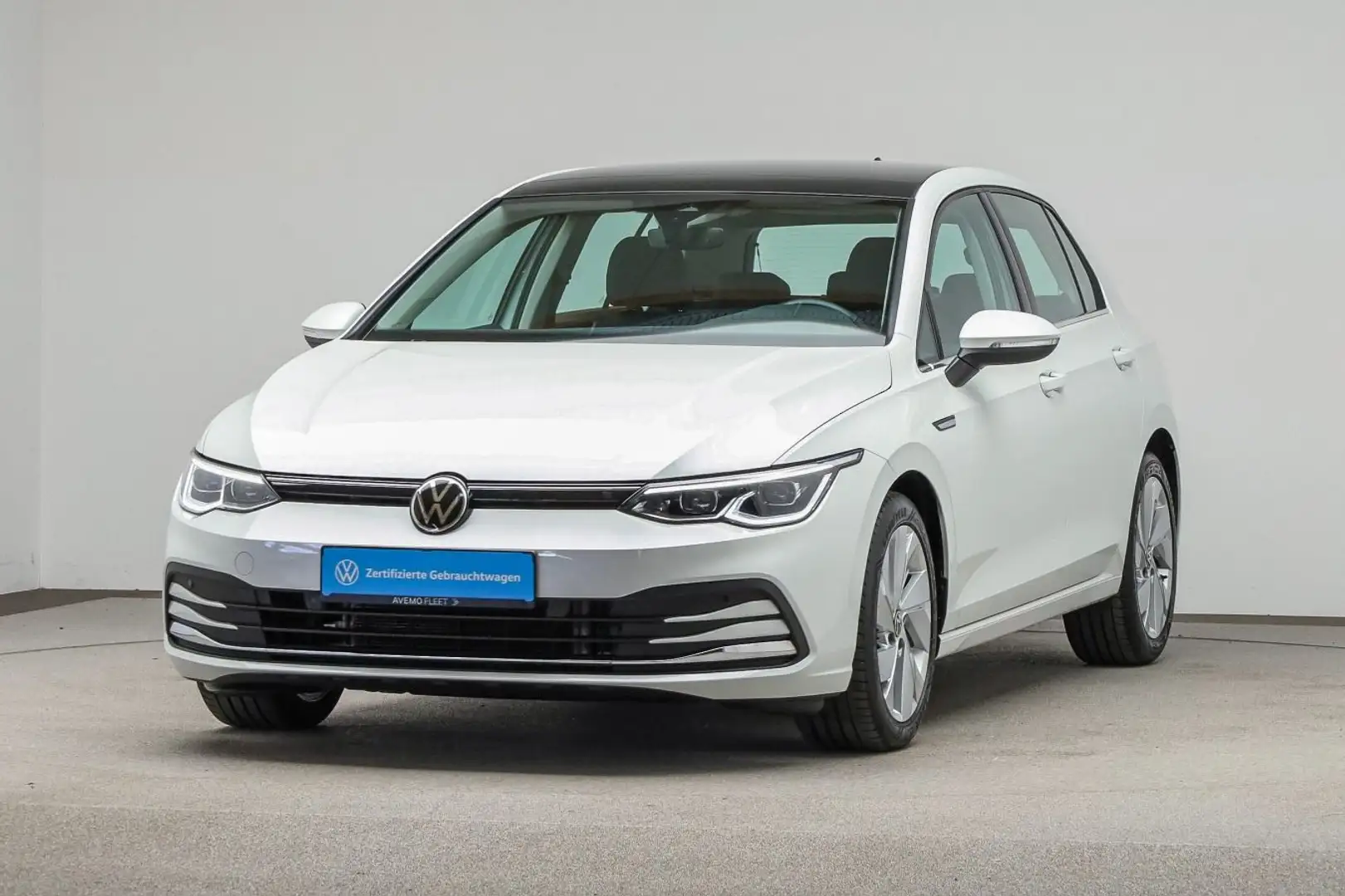 Volkswagen Golf VIII 1.5 eTSI DSG FIRST-EDITION*IQ.LIGHT*PA Blanc - 2