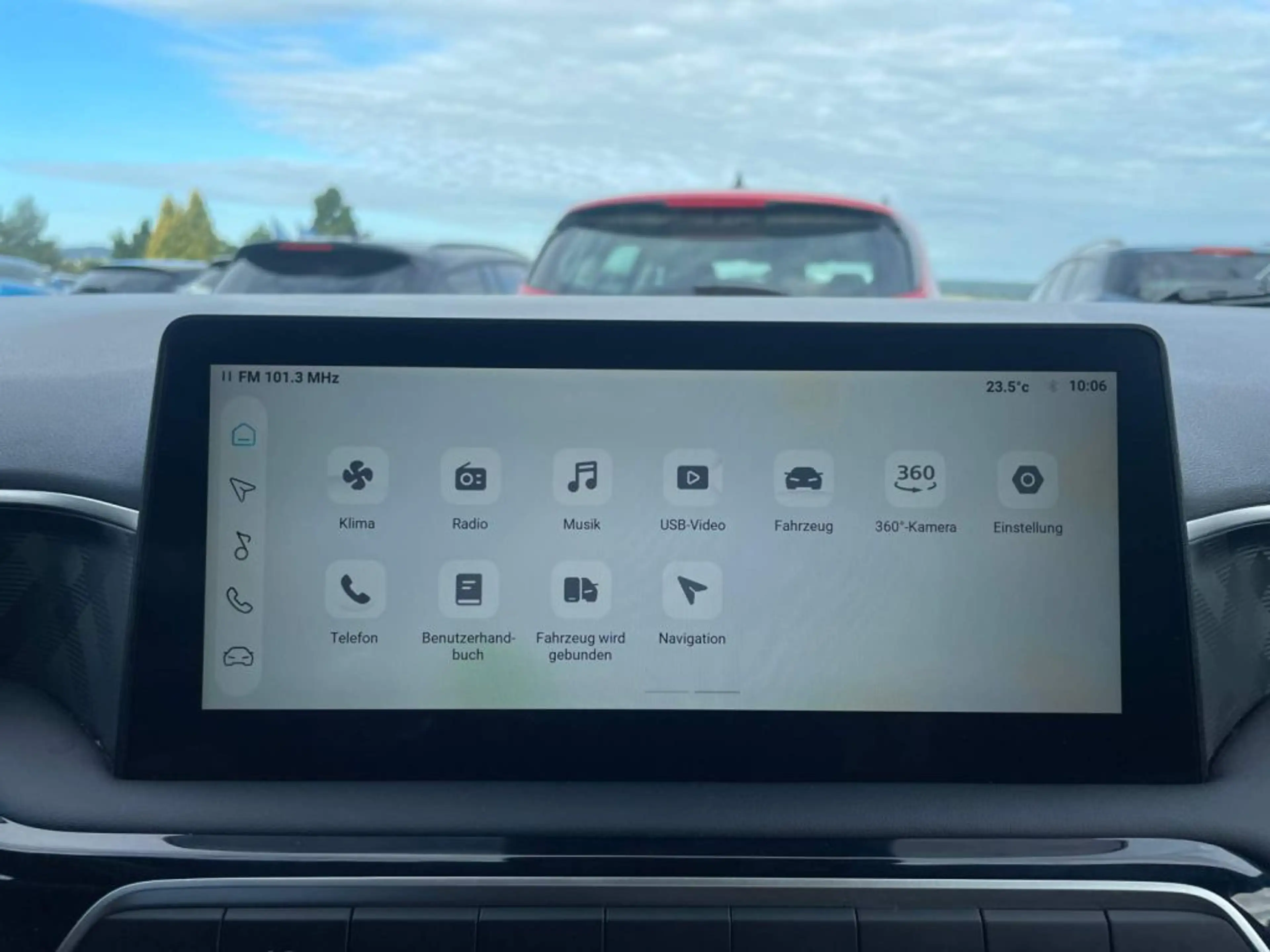 MG MG3 3 Hybrid+ Luxury — photo 22