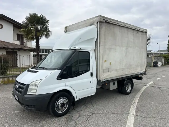 Ford Transit Gemellato