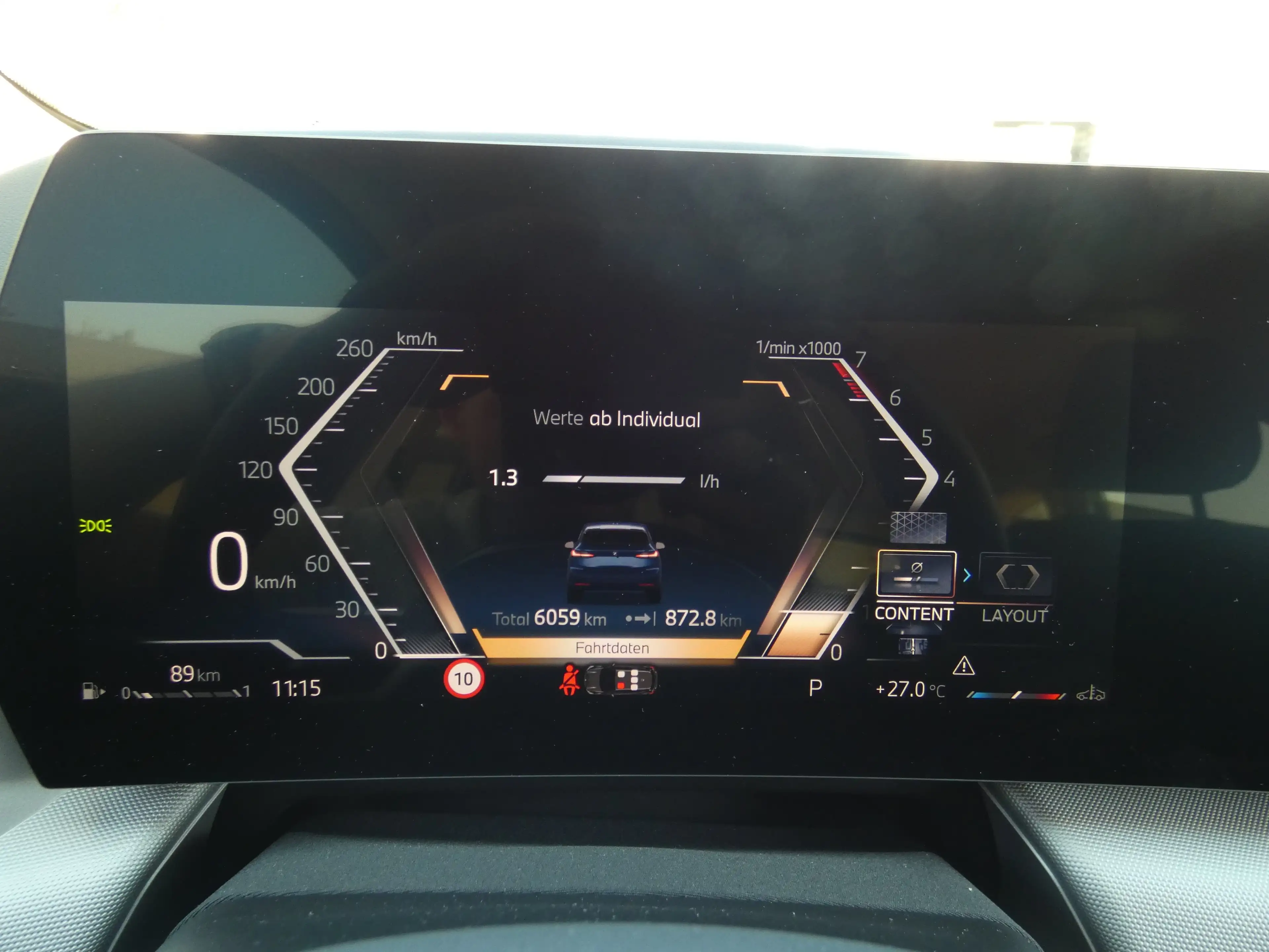 BMW 220 i Active Tourer — photo 15
