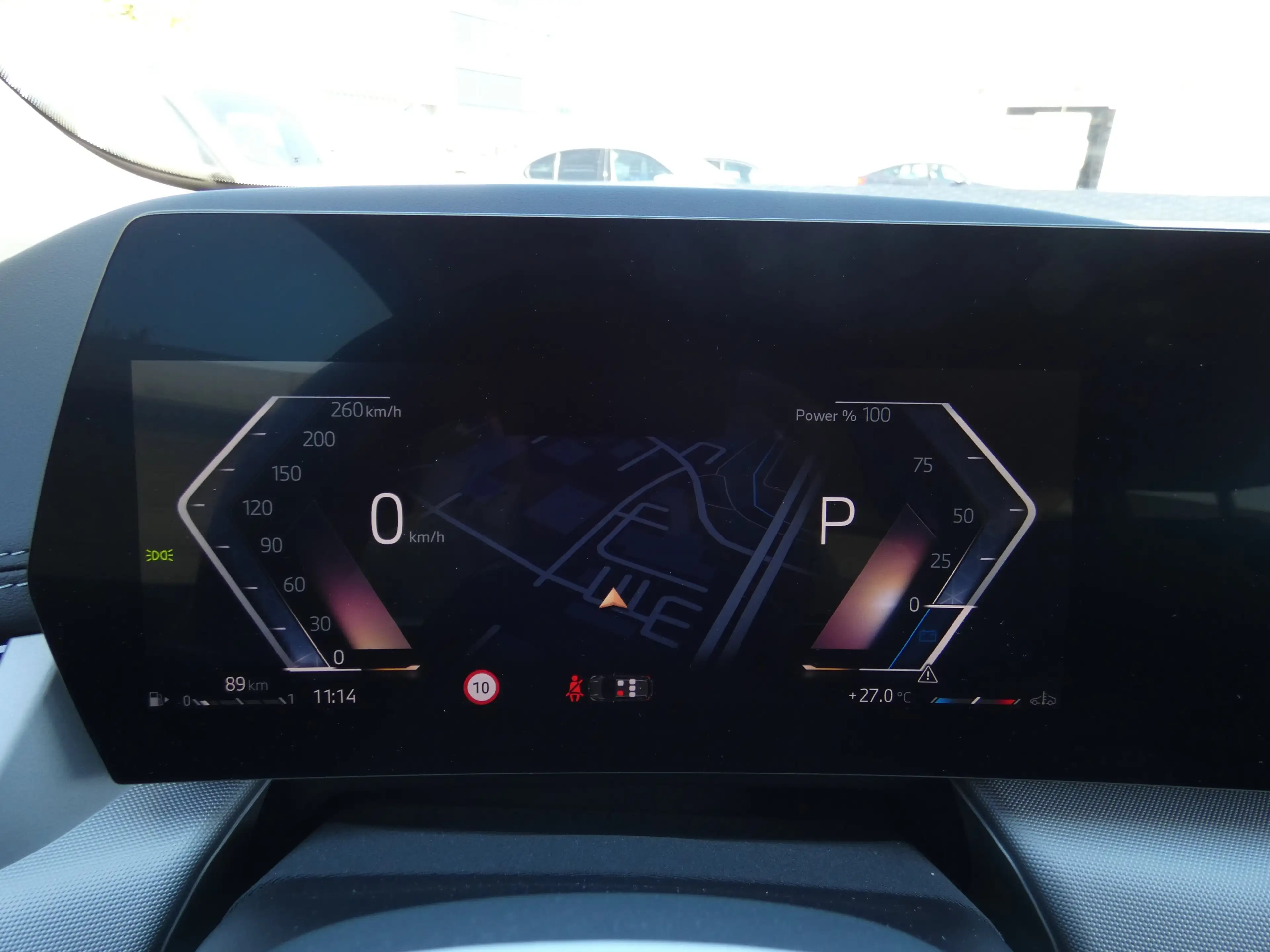 BMW 220 i Active Tourer — photo 14