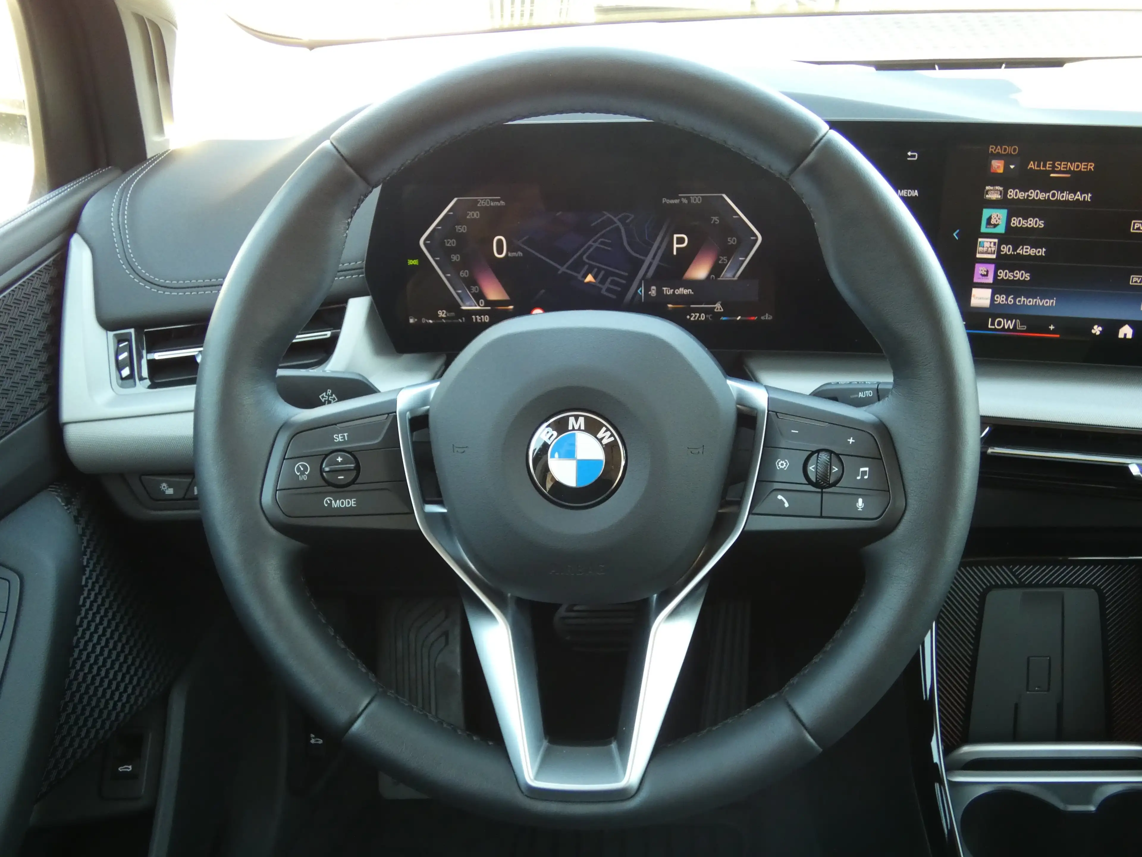 BMW 220 i Active Tourer — photo 13