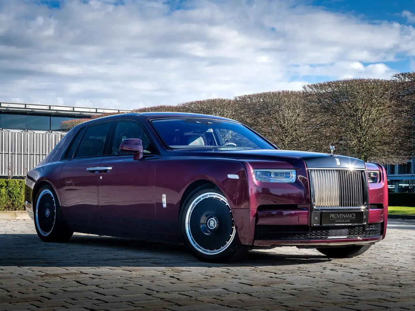 Rolls-Royce Phantom *PROVENANCE* Rojo - 1