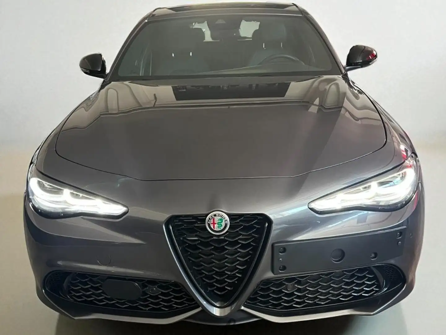Alfa Romeo Giulia Giulia 2.0 t Veloce Q4 280cv auto Grigio - 1