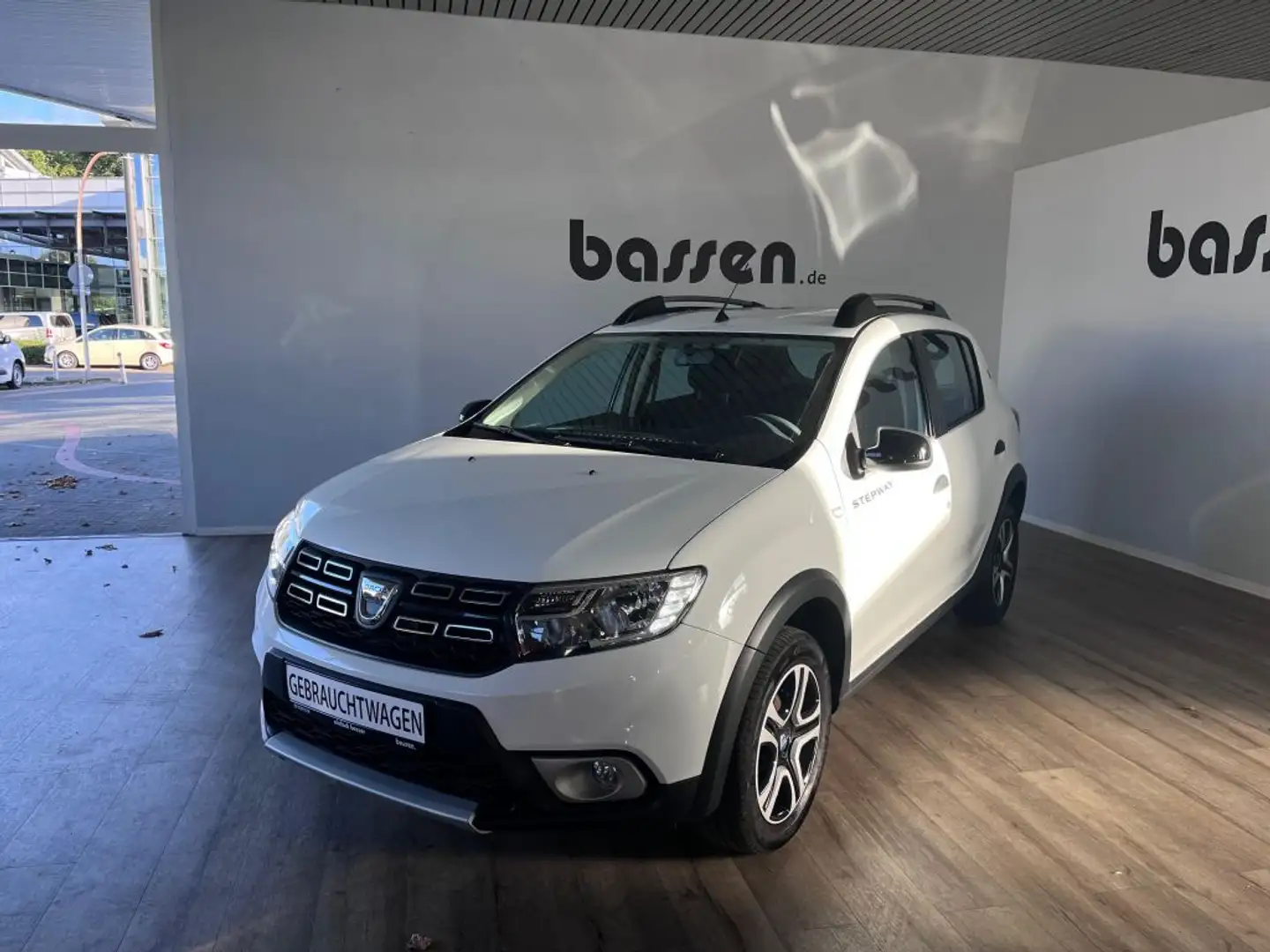 Dacia Sandero Stepway TCe 100 Celebration Bianco - 2