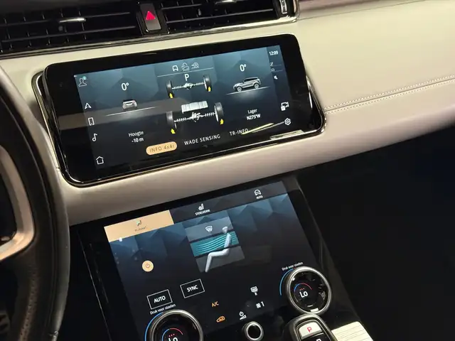 Land Rover Range Rover Evoque view 30
