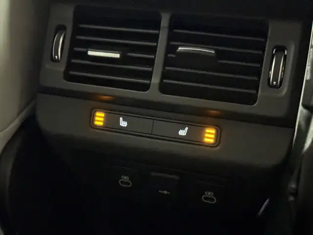 Land Rover Range Rover Evoque view 14