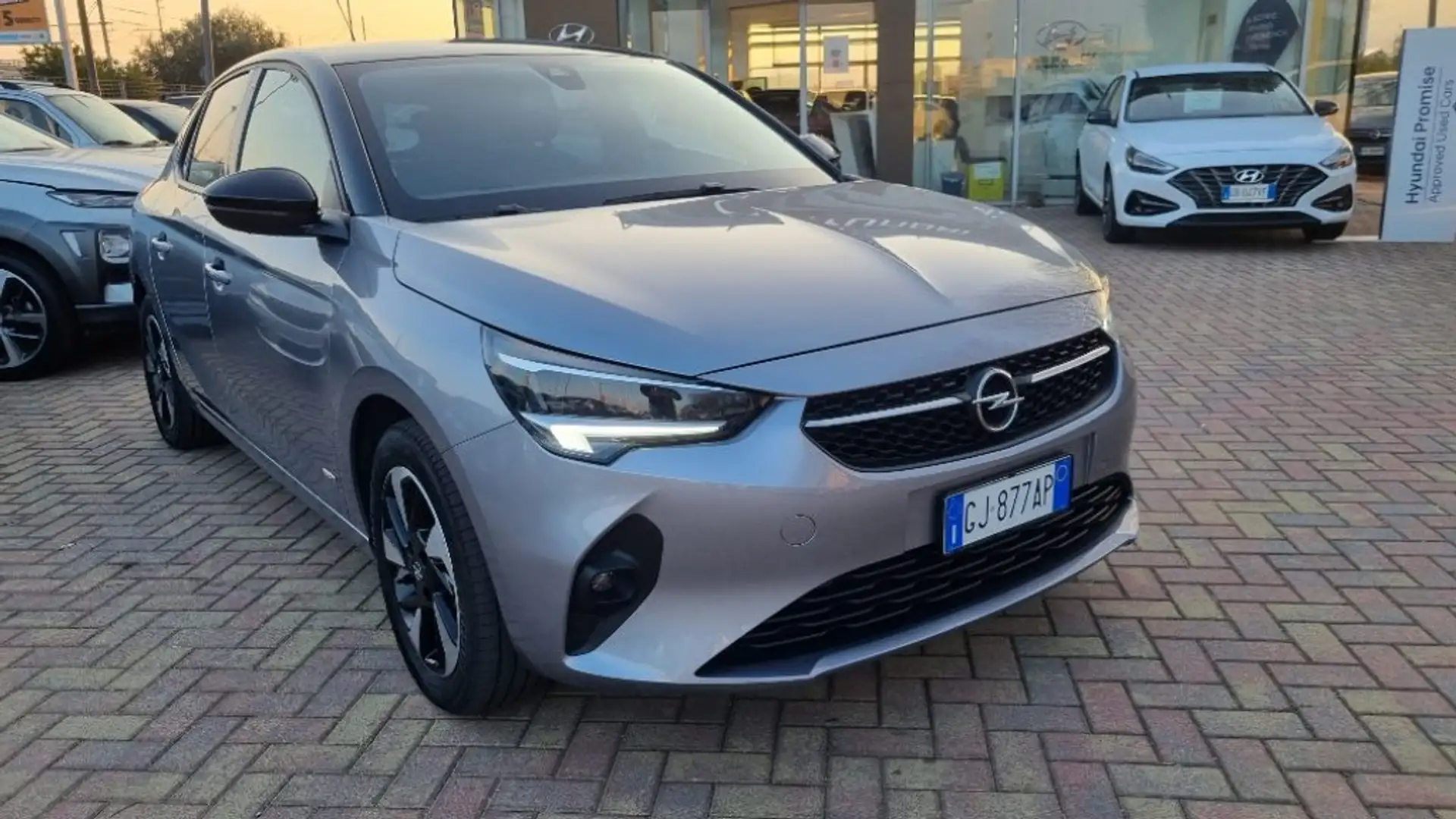 Opel Corsa-e 5 porte Blitz Edition Grigio - 2
