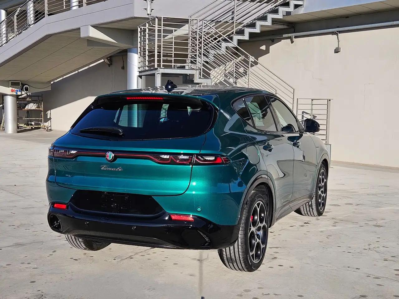 Alfa Romeo Tonale 2025