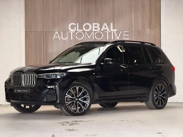 BMW X7 XDrive40i High Executive - M SPORT - SKYLOUNGE - L