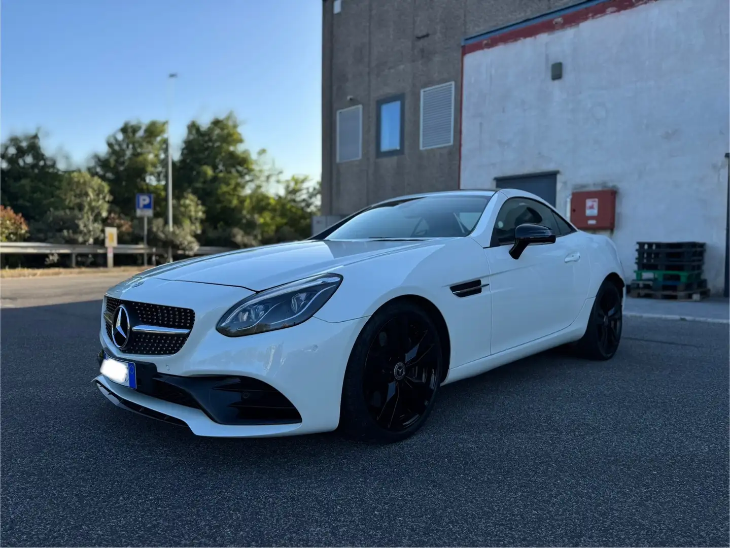 Mercedes-Benz SLC 250 d AMG Line auto - 2