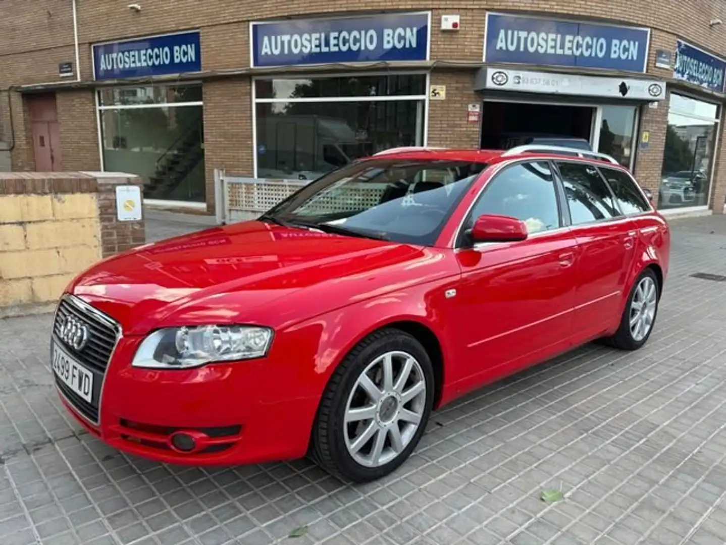 Audi A4 Avant 2.0 TDI 6 vel. Rojo - 1